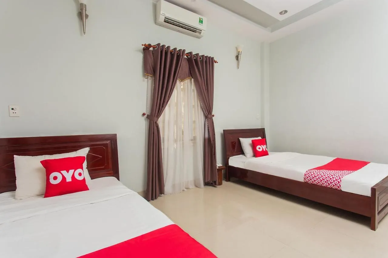 Oyo 956 Hung Thinh Koreana Hotel 다낭 2*,  베트남