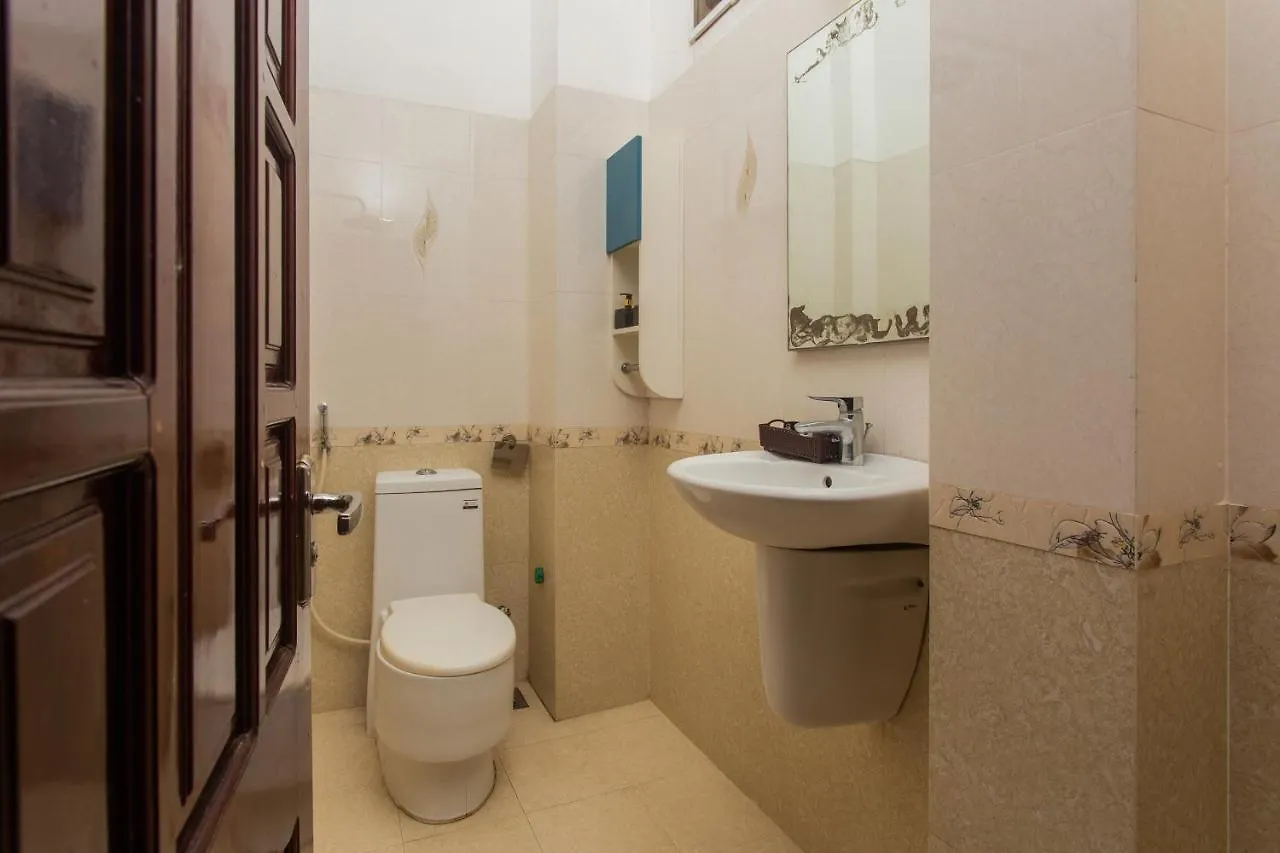 Oyo 956 Hung Thinh Koreana Hotel 다낭 2*,